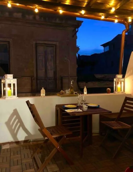 Apartment Inner City History House Cagliari